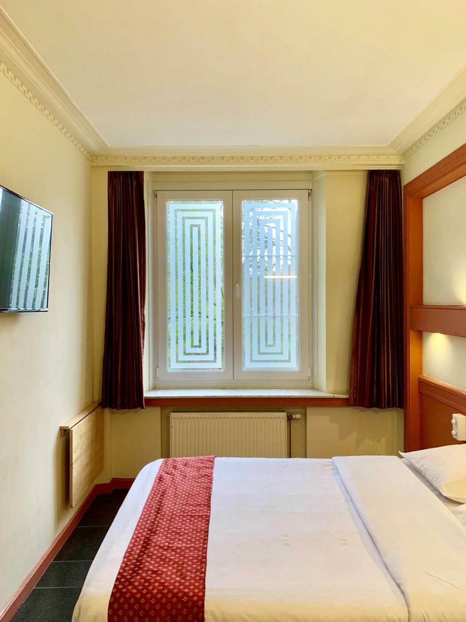 Beaux Arts Hotel